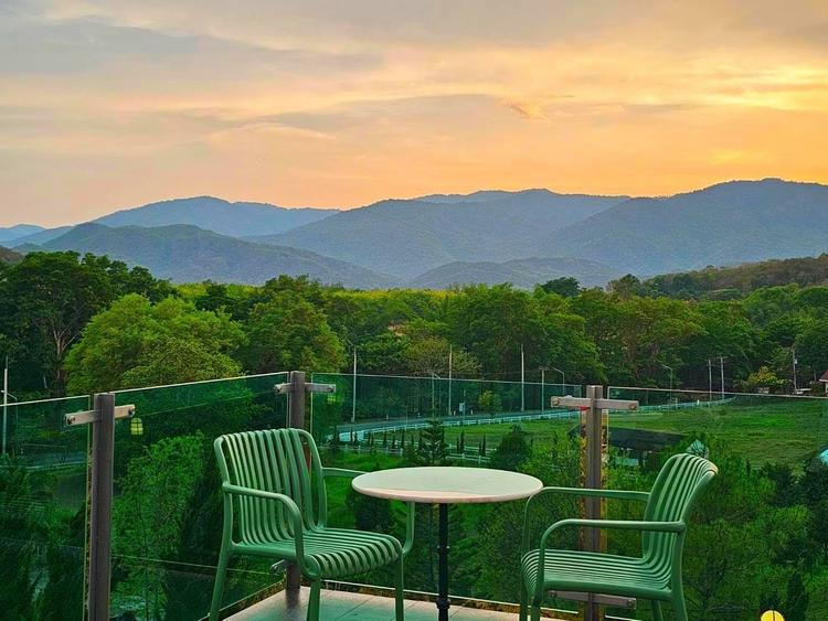 Oliva View De'cafe : โอลิว่า วิว เดอคาเฟ่