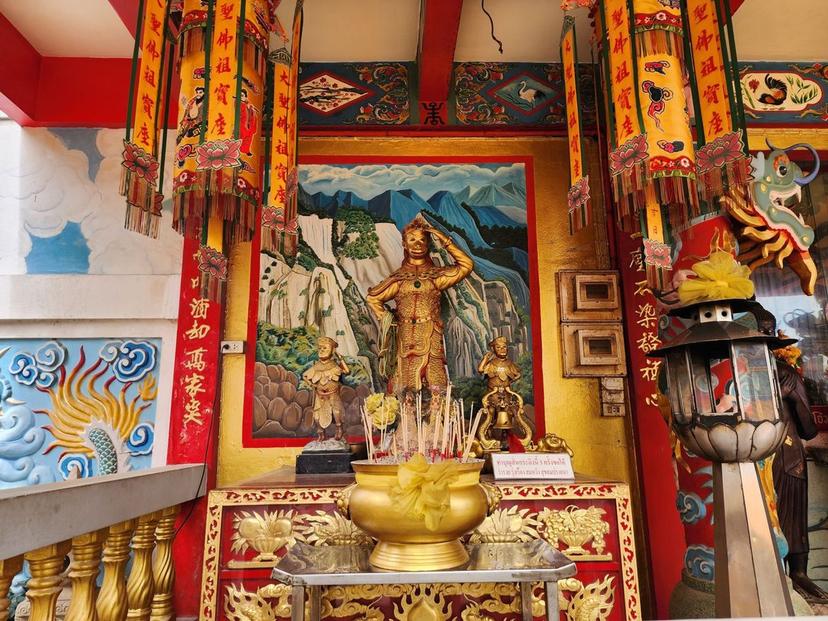 Wat Haitang Ma (Khao Sam Muk)
