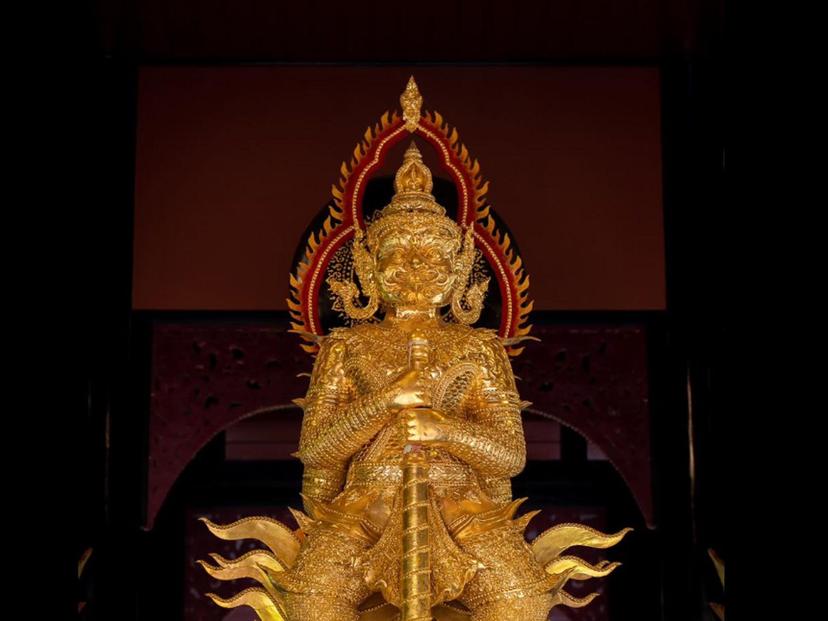 ม่อนกุเวร อุทยานมหาราชท้าวเวสสุวรรณ