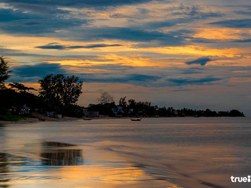 Pak Nam Pran Beach