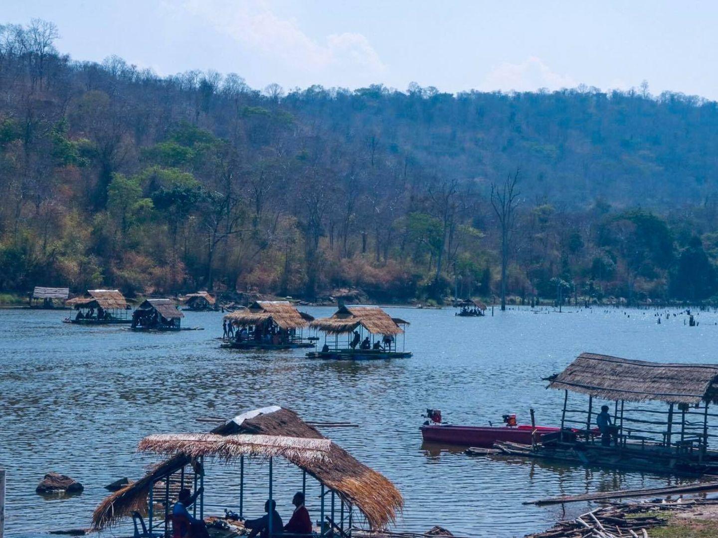 Rafting at Huai Tad Kha