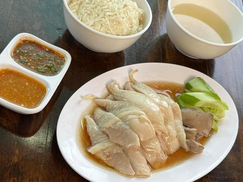 Khao Man Gai Na Chorn, Khlong 7, Thanyaburi