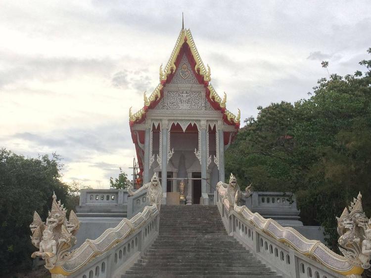 Wat Phothi Suwan Cha-am