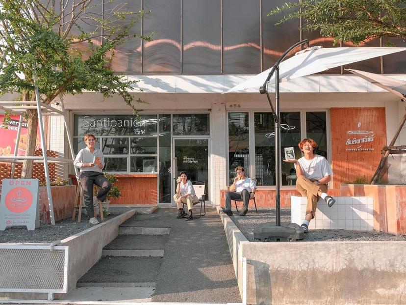 Santipanich Cafe