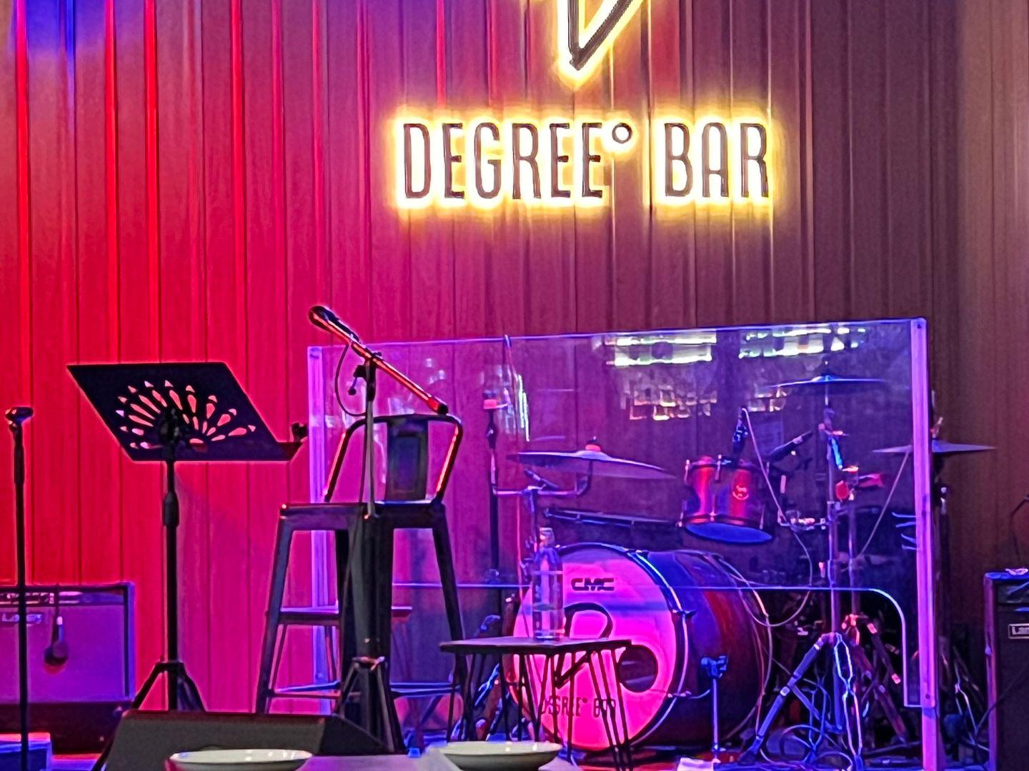 Degree° bar Suratthani