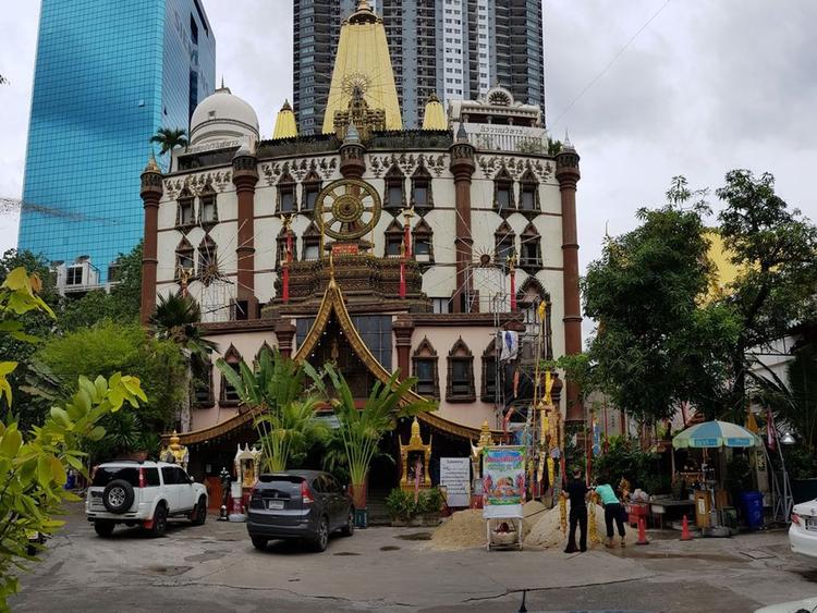 Wat Phasee Ekkamai 23