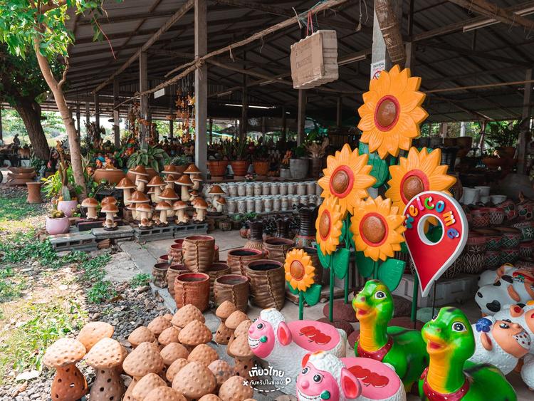 Dan Khwian Pottery Village