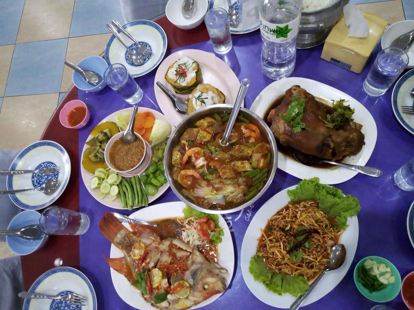 Laksana Khamoon Nang Rong Branch 2