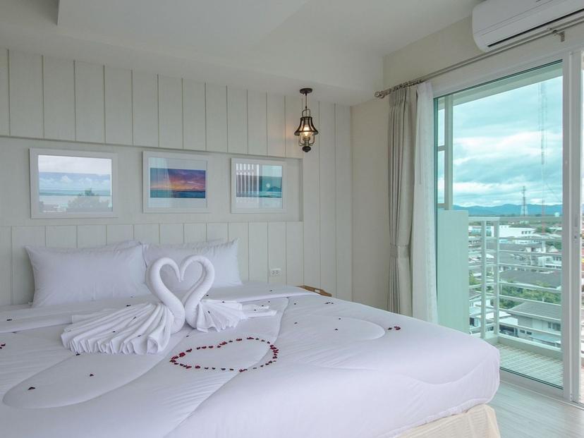 Prachuap Grand Hotel