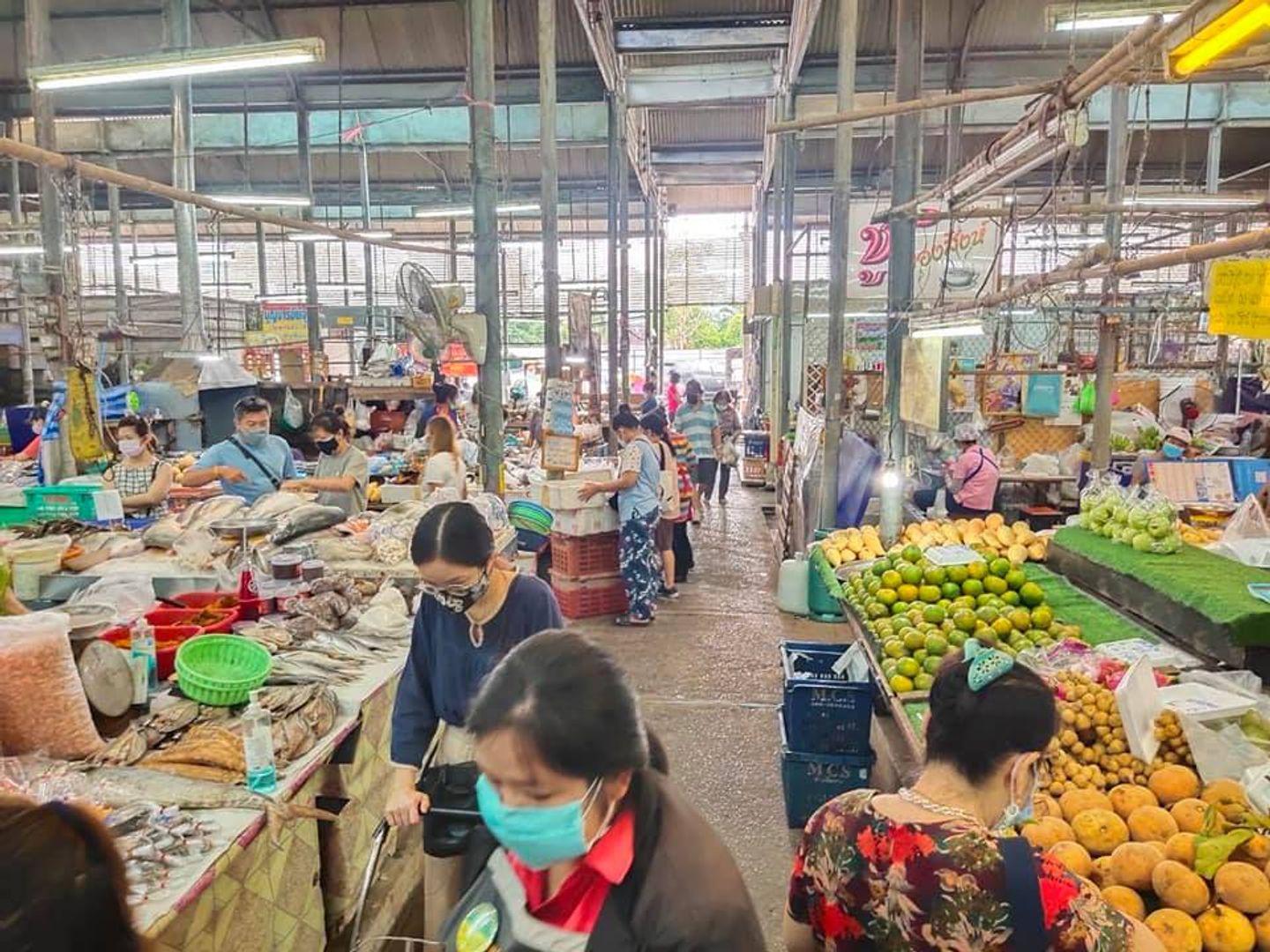 Chatuchak 2 Market (Mueang Min)