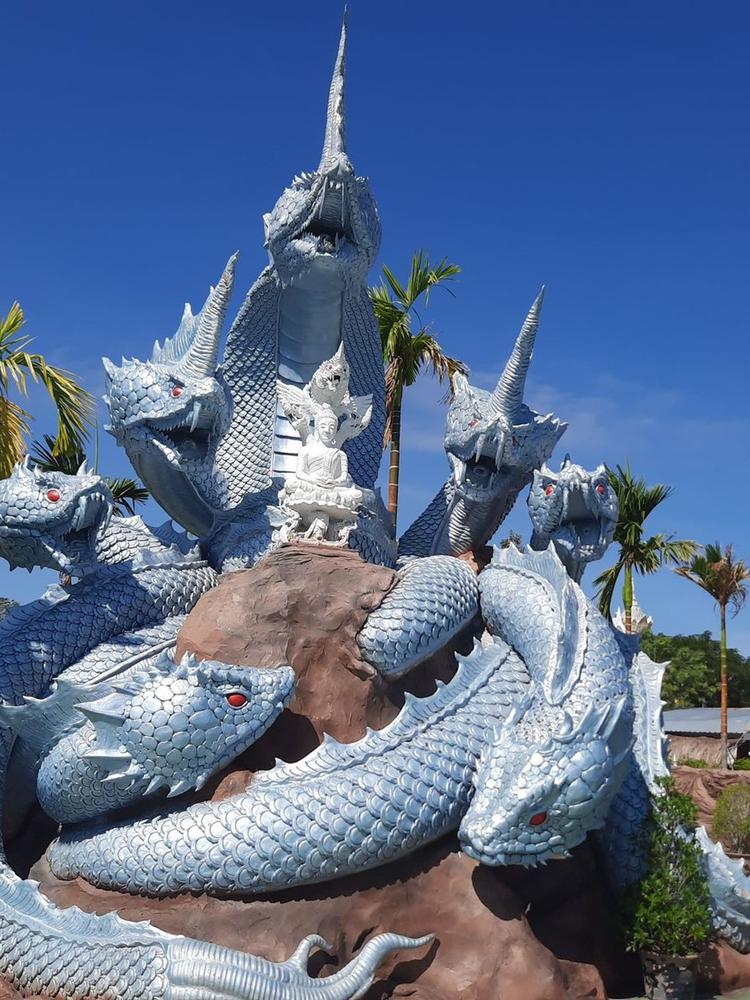 Wat Trai Samakkhi (Tri Samakkhi Temple)