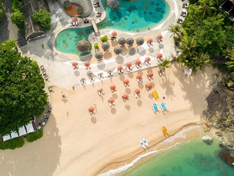 โรงแรมการ์รียา ท้องทราย เบย์ สมุย