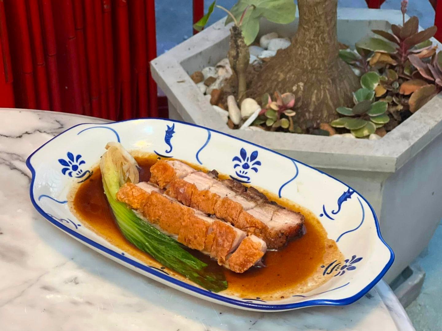 บรรจงย่าง หมูเเดงสไตล์ฮ่องกง