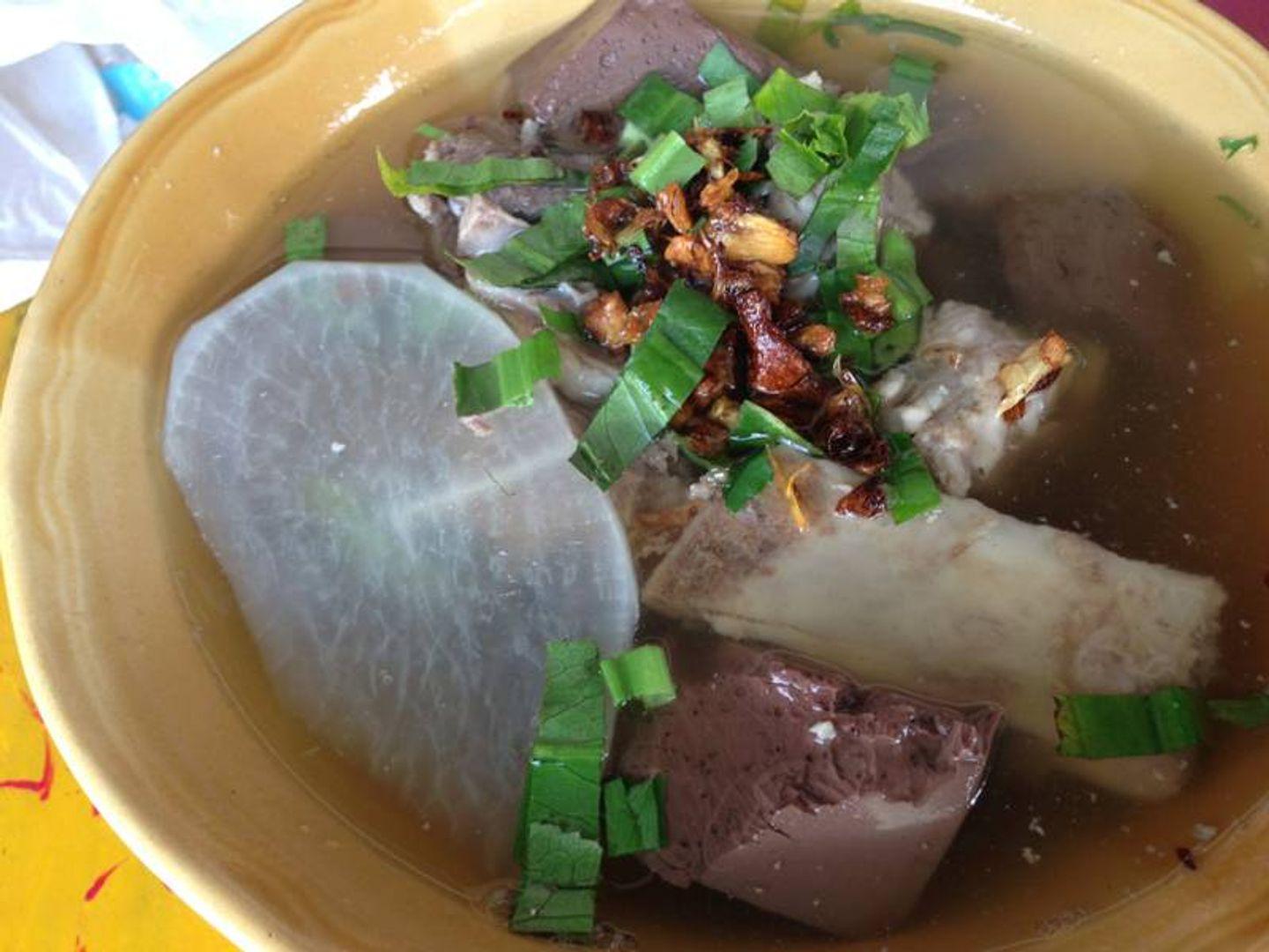 โย่ กะ เอ๋ ก๋วยเตี๋ยวปากหม้อ