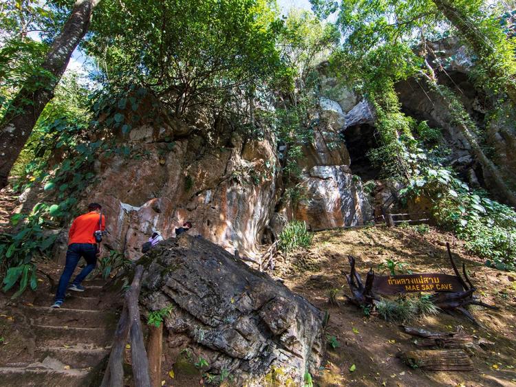ถ้ำหลวงแม่สาบ (อุทยานแห่งชาติขุนขาน)