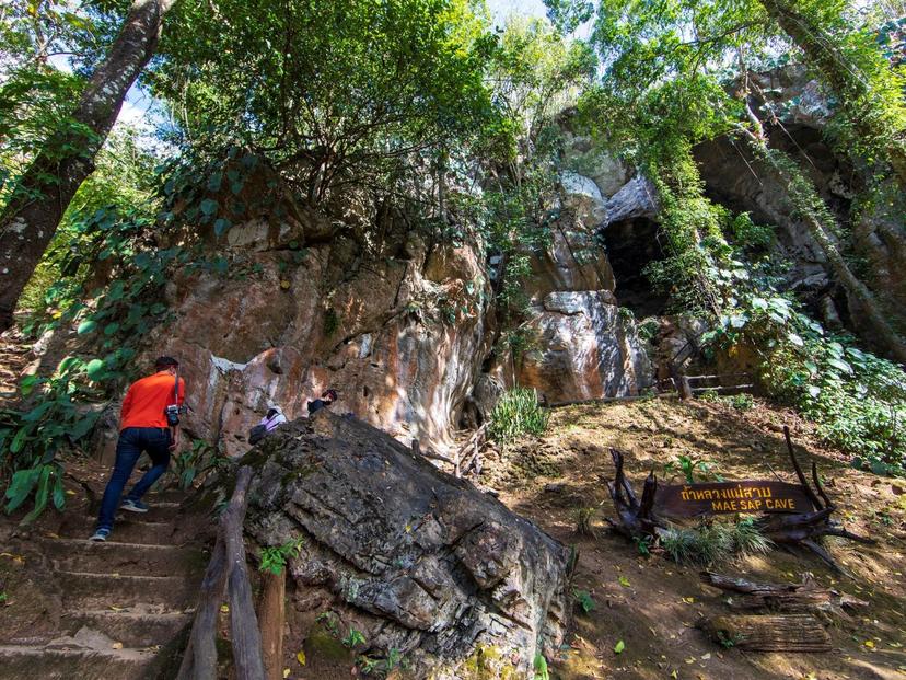 ถ้ำหลวงแม่สาบ (อุทยานแห่งชาติขุนขาน)