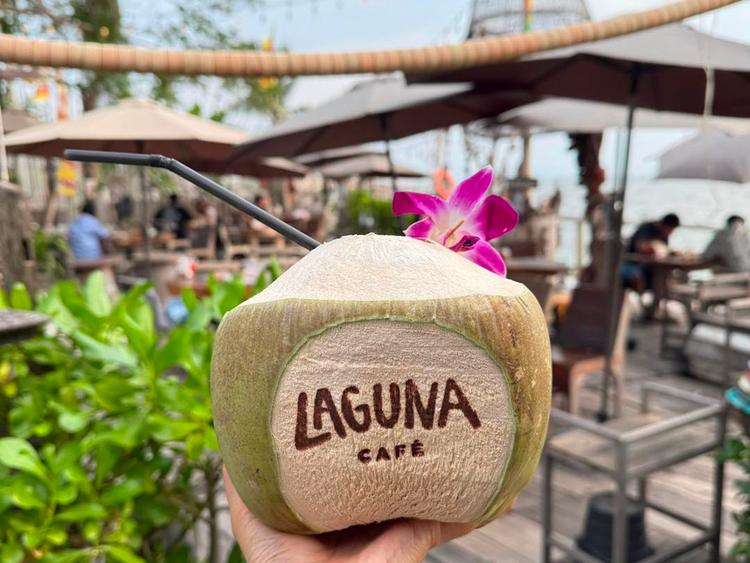 Laguna Cafe