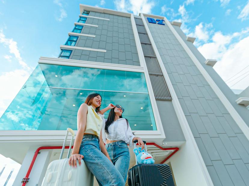 โรงแรมบีทู ขอนแก่น ตลาดอู้ฟู่ พรีเมียร์