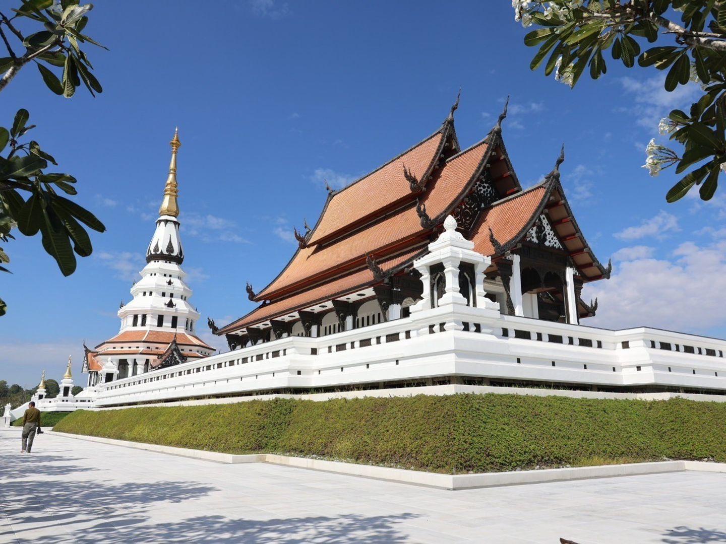 พิพิธภัณฑ์ธรรมเจดีย์ หลวงตามหาบัว