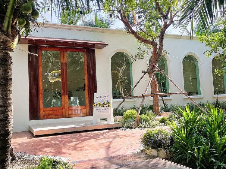 Story cafe คาเฟ่ในสวนมะพร้าว