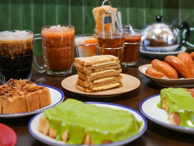 ร้านอาหารมิตรทาวน์ กระบี่