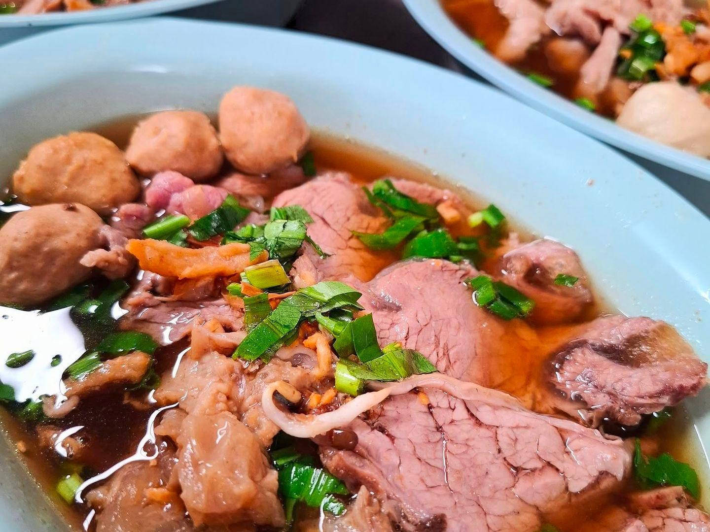 Ban Pho Noodle & Vietnamese Restaurant, Kalasin