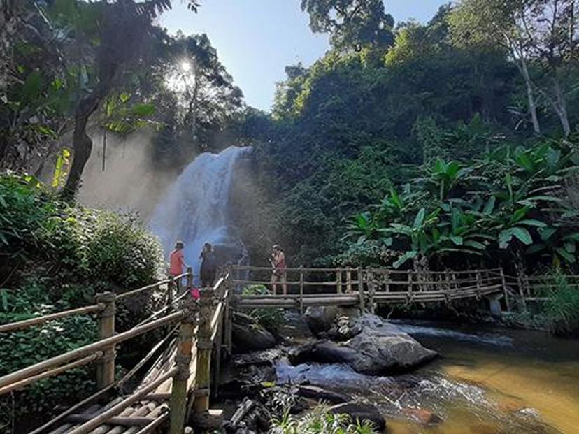 Pa Dok Siew Waterfall