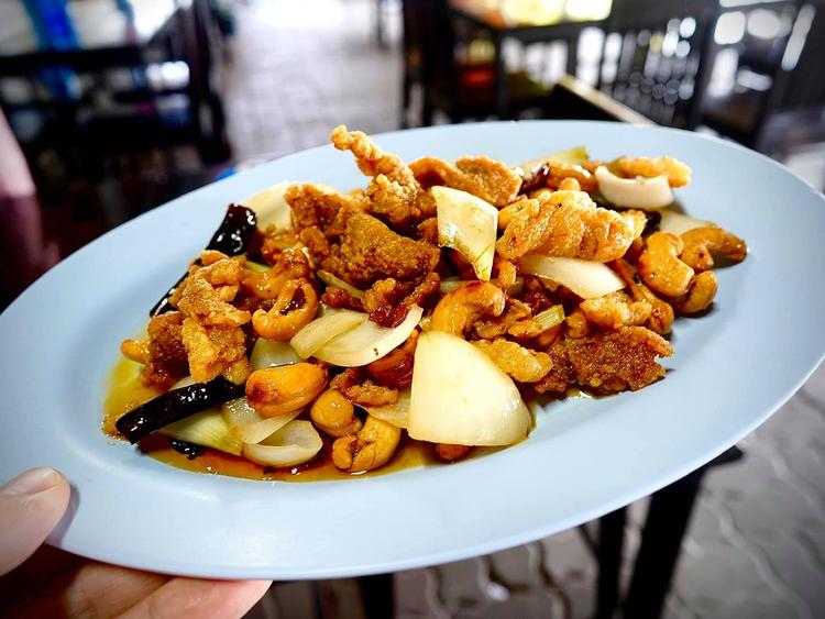 Suankluay Restaurant, Nakhon Pathom
