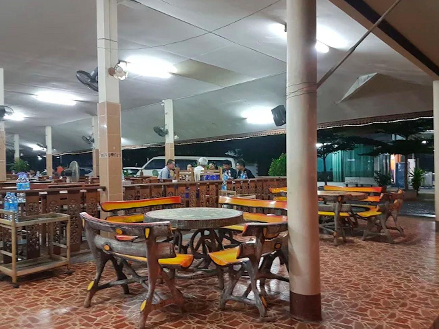 ร้านแซ่บอีหลี สาขา 2 หน้าแม็คโคร