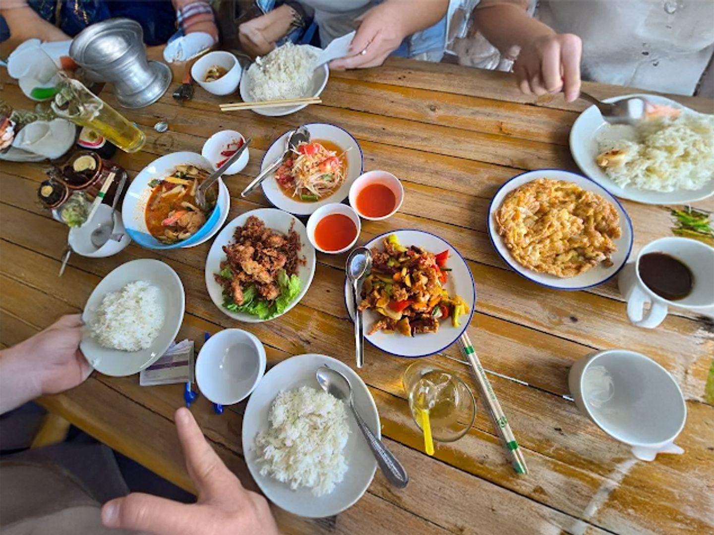 ร้านครัวตาวัน รังสิต