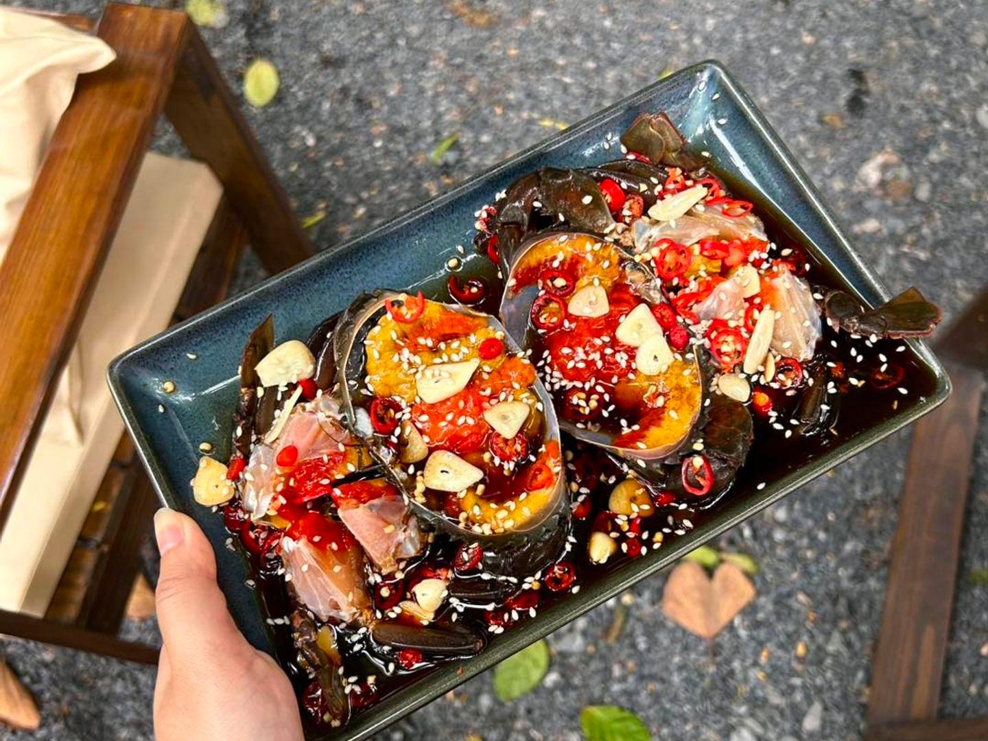 มีนาปลาทู สาขาตลาดไท meenacafe