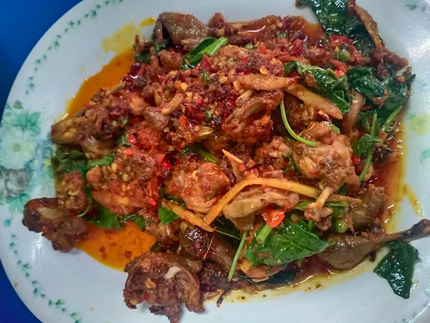 ปั๋งอาหารป่า รังสิต