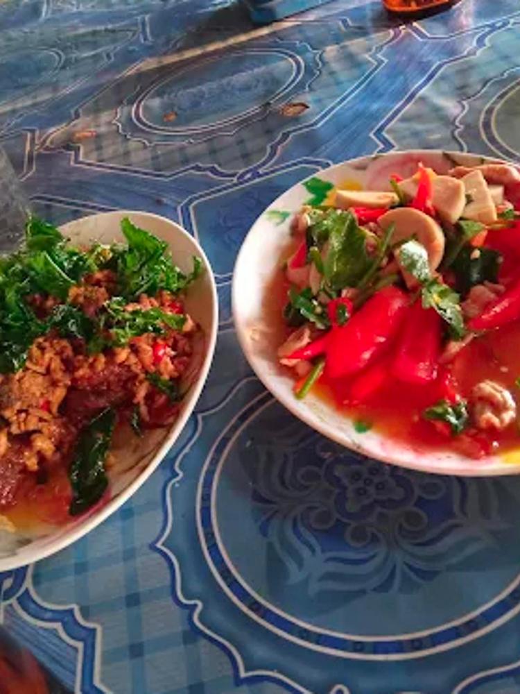 ร้านป้าลองโภชนา