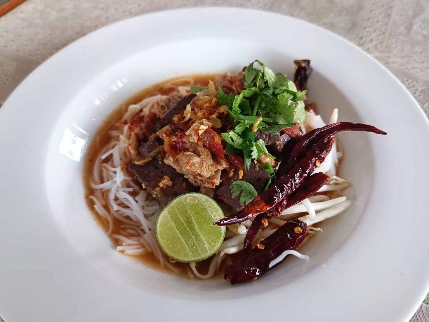 Lampang Restaurant - ร้านอาหารลำปาง