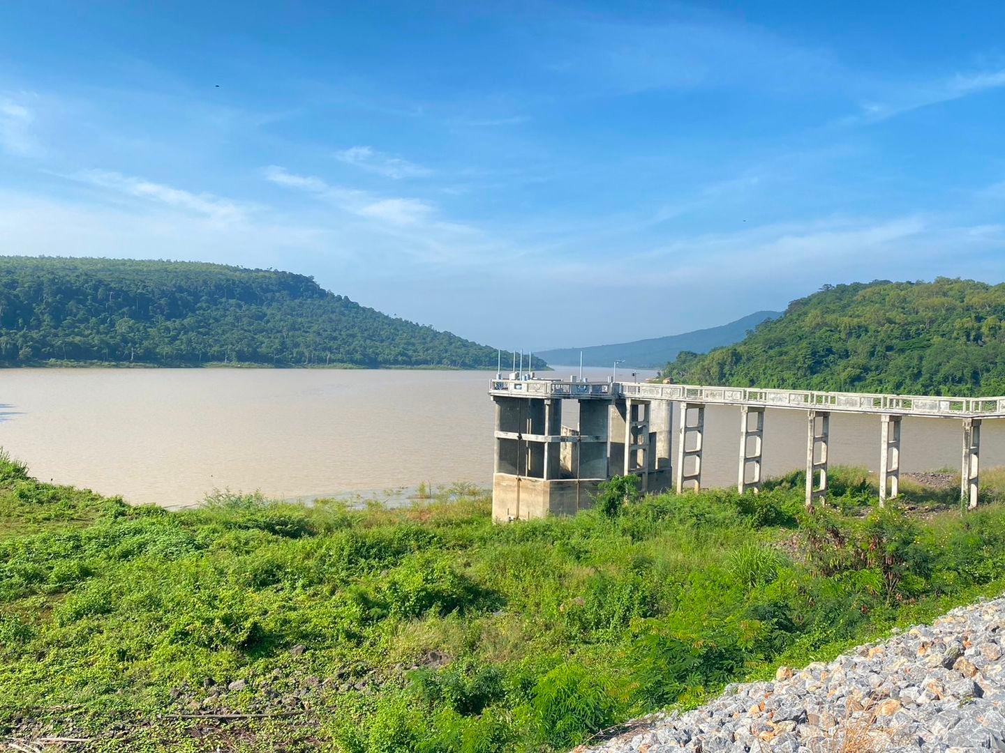 เขื่อนลำพระเพลิง