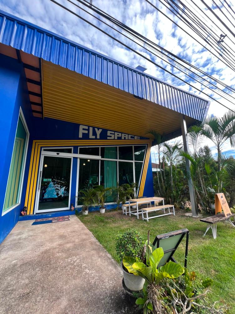 Fly space specialtycoffee Roaster