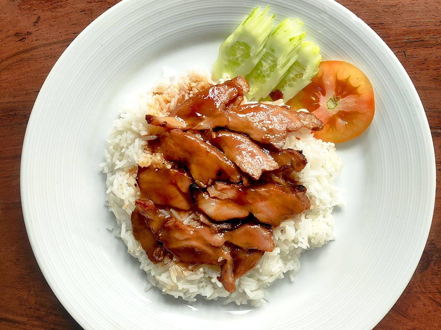 ครัวปีกไม้ ศรีนครินทร์