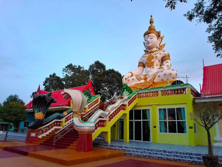Phai Chorakhe Temple, Bang Len