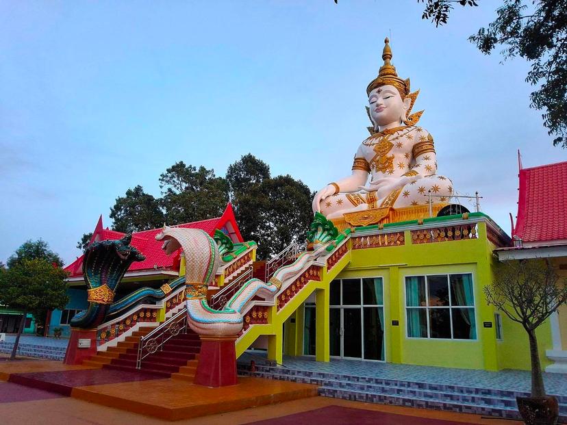 วัดไผ่จระเข้ บางเลน