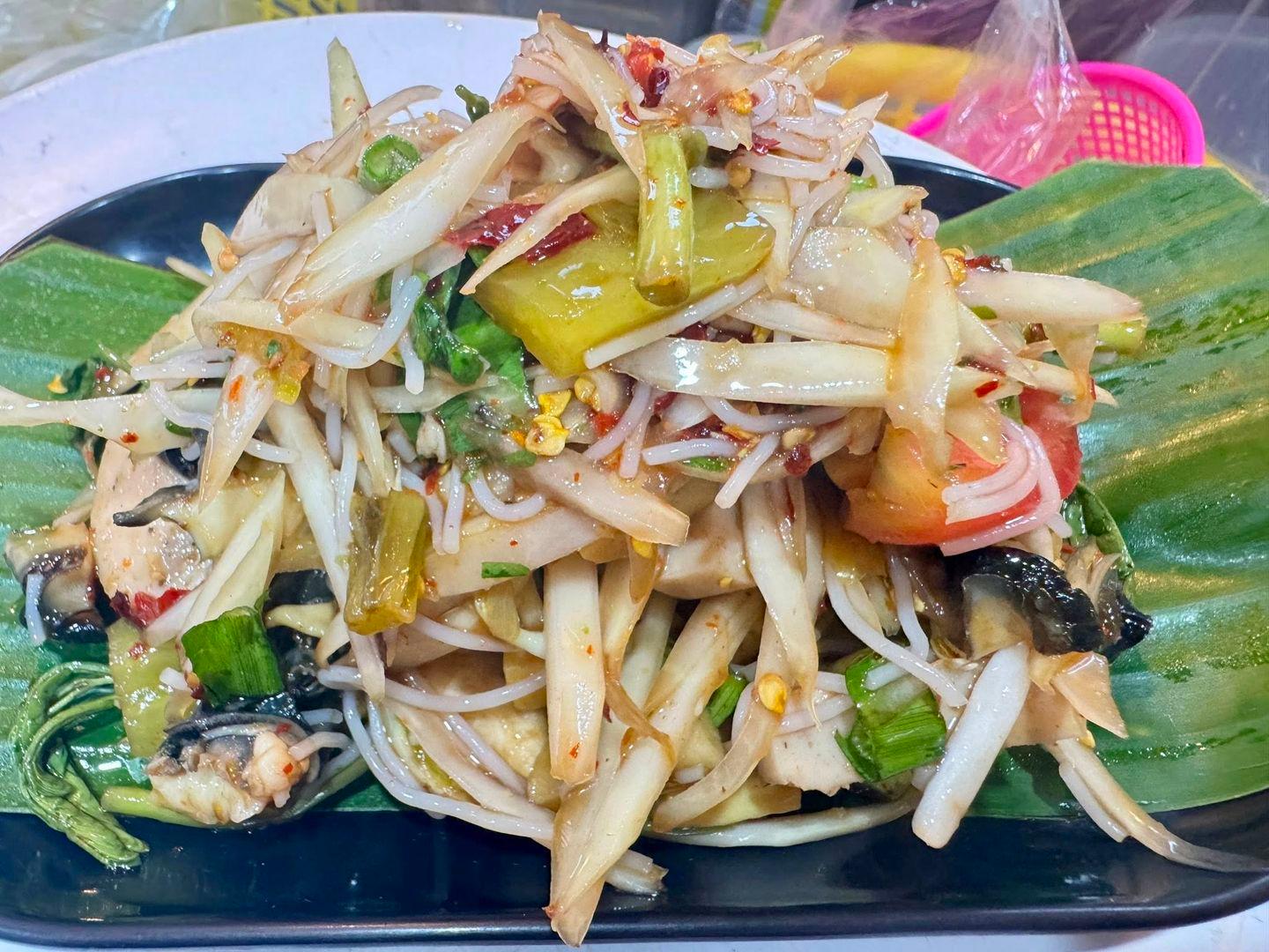 ร้านแจ๋วตำแซ่บ สุพรรณบุรี