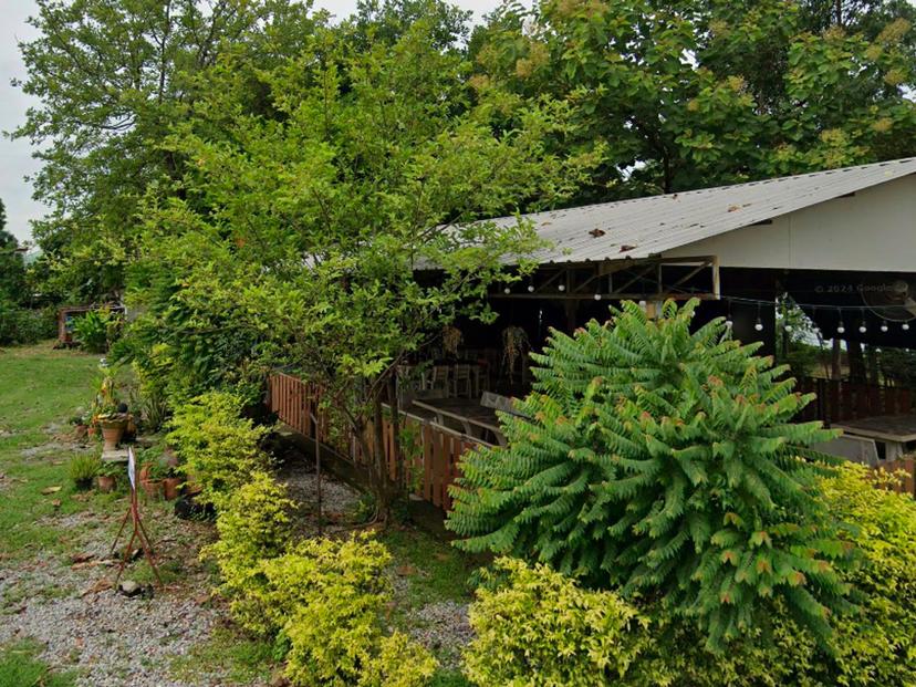 Kuang Tung Tang Restaurant, Saraburi