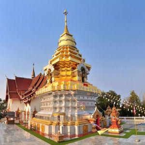 วัดพระธาตุดอยสะเก็ด