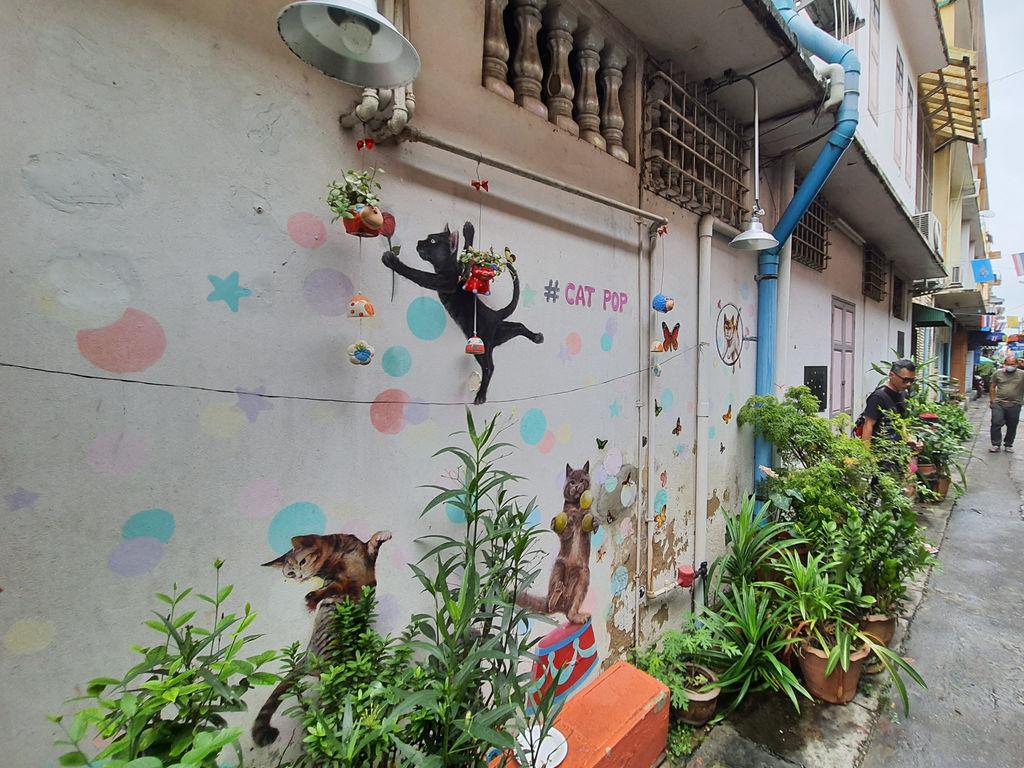 Street Art ซอยตลาดริมน้ำ เพชรบุรี